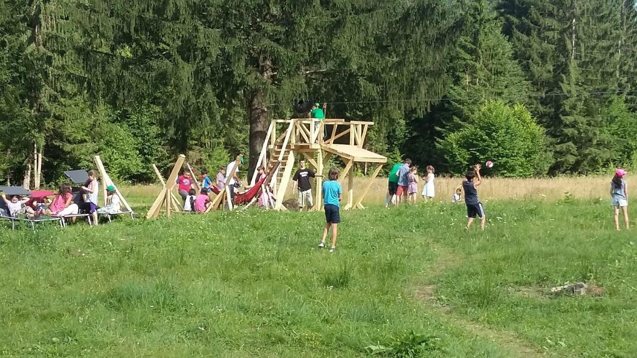 Pensiunea Poiana Soarelui Brates Екстериор снимка